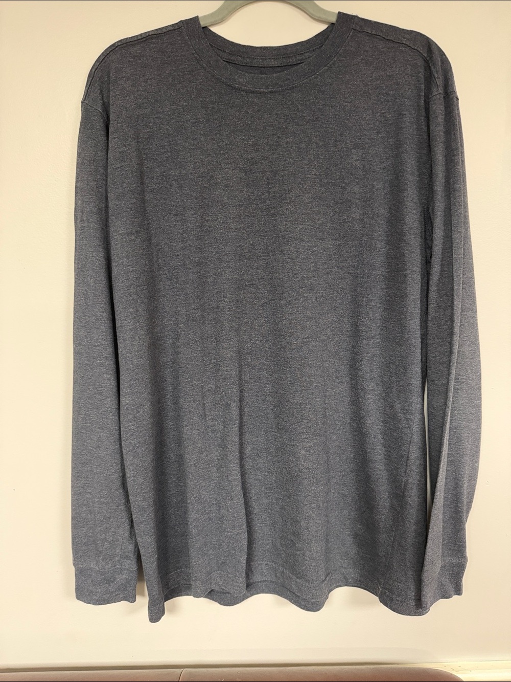Blue Mountain Men's Heather Gray Long Sleeve Cotton Blend Tee, M
